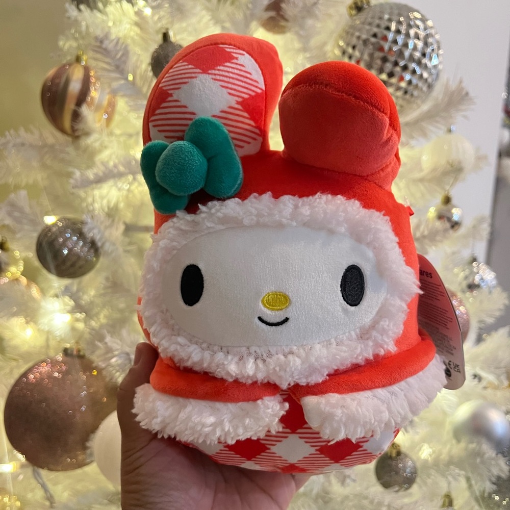 Hello Kitty and Friends Holiday Edition Squishmallows